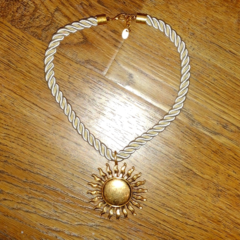 Zara Sun Necklace